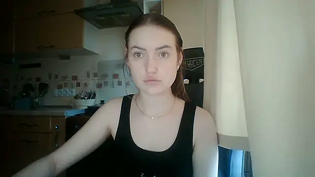 Lisanta online show from 06/02/26, 10:39