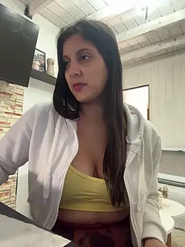 jimena-m online show from 04/29/26, 05:52