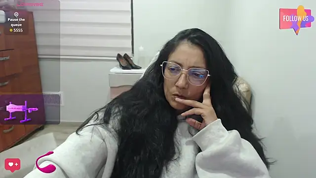 Snapshot of Melissaleehot chatting on 05/03/26, 02:06 Melissaleehot online show from 05/03/26, 02:06