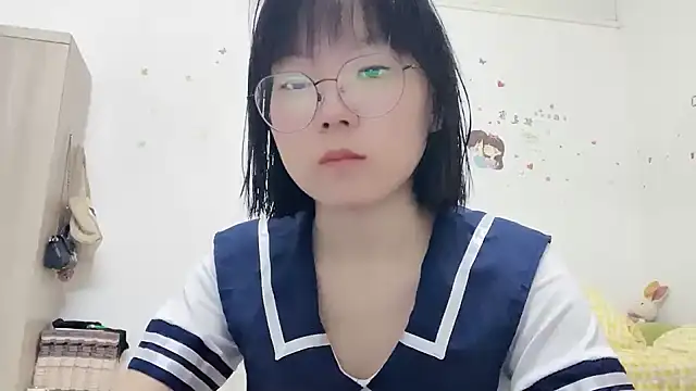Snapshot of Belle-LL chatting on 05/30/26, 03:42 Belle-LL online show from 05/30/26, 03:42