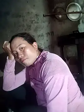 Snapshot of phuongtrinh1 chatting on 06/10/26, 07:51 phuongtrinh1 online show from 06/10/26, 07:51