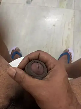 mks071 online show from 04/22/26, 01:19