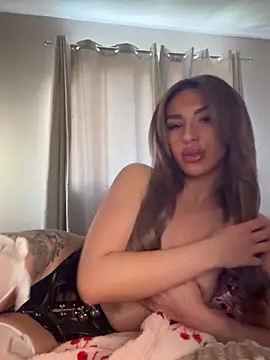 Hisnaughtylilthing online show from 04/23/26, 06:21