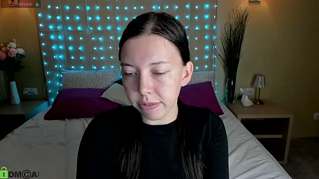 Snapshot of Sandra_Ross chatting on 07/26/26, 01:03 Sandra Ross online show from 07/26/26, 01:03