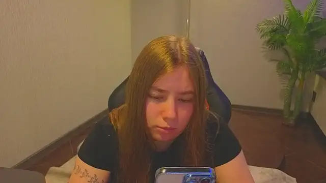 Snapshot of Boobsy_girl chatting on 08/02/26, 11:41 Boobsy girl online show from 08/02/26, 11:41