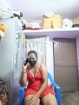 Snapshot of tamil_lekha chatting on 06/01/26, 05:03 tamil lekha online show from 06/01/26, 05:03