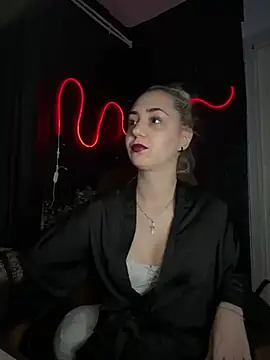 szofi69 online show from 05/02/26, 08:25