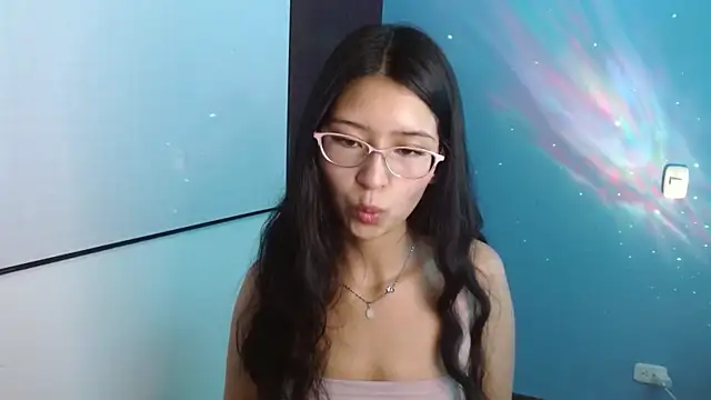 Danii rizzo online show from 04/22/26, 12:50