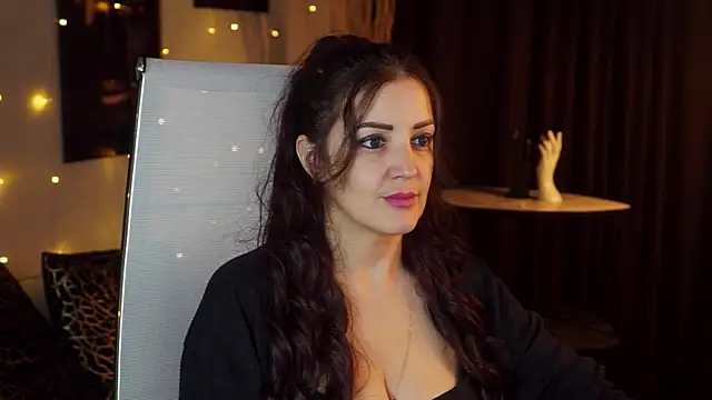 AureliaVane online show from 06/11/26, 03:43