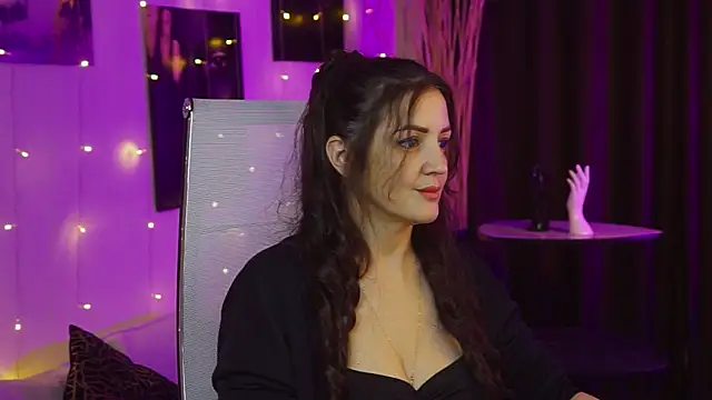 AureliaVane online show from 06/25/26, 03:38
