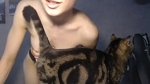 Snapshot of EveLiaka chatting on 05/15/26, 11:23 EveLiaka online show from 05/15/26, 11:23