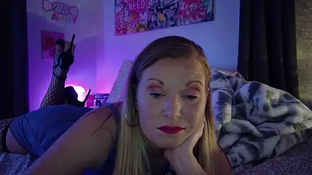 xlilianaxx online show from 05/11/26, 02:50