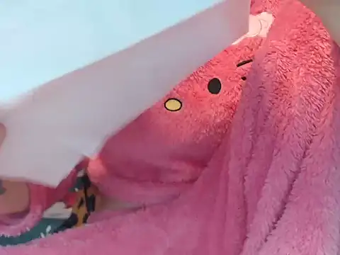 CarlyTheMessy online show from 04/22/26, 07:15