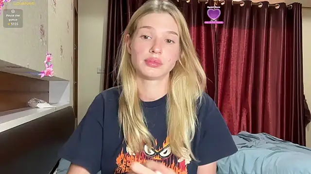 crazysuckks online show from 04/27/26, 01:03