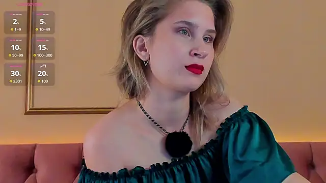 Snapshot of Lilianadaniels chatting on 07/13/26, 01:30 Lilianadaniels online show from 07/13/26, 01:30