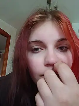 LoisFox online show from 04/25/26, 08:28