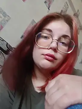 LoisFox online show from 05/06/26, 11:59