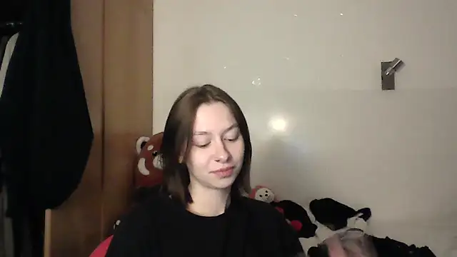 Snapshot of JuicyErika chatting on 05/07/26, 10:04 JuicyErika online show from 05/07/26, 10:04