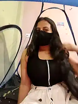 Priya 9945 online show from 05/15/26, 04:25