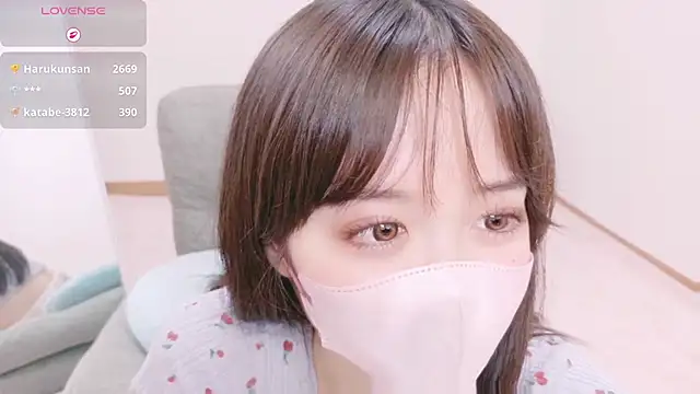 mayu chan  online show from 06/27/26, 12:22