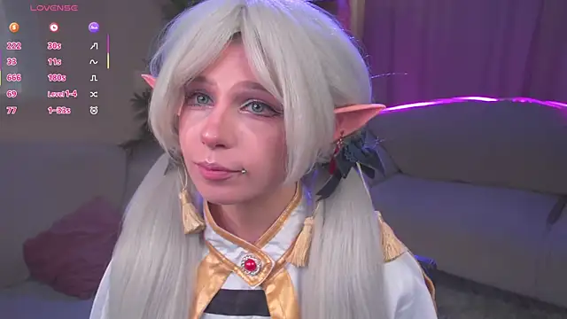 Snapshot of CosplayDream chatting on 05/07/26, 06:19 CosplayDream online show from 05/07/26, 06:19