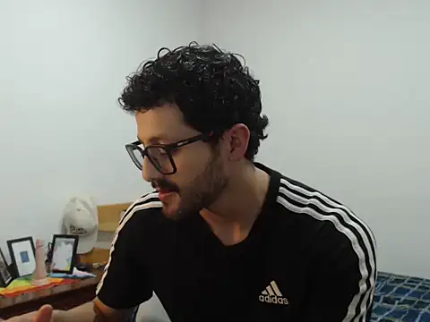 CuriousTomX online show from 05/09/26, 11:32