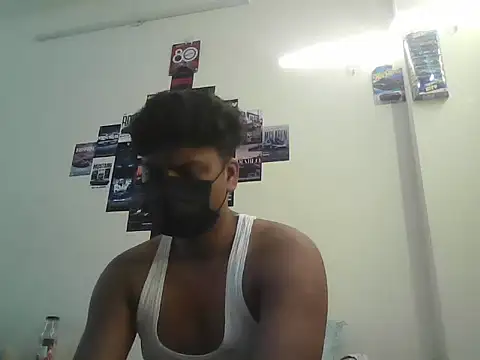 Snapshot of Secreat_playBoy001 chatting on 04/23/26, 03:41 Secreat playBoy001 online show from 04/23/26, 03:41