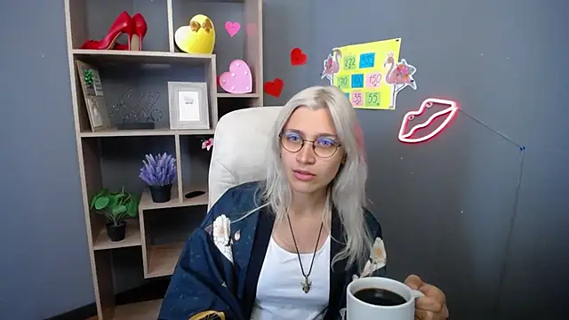 Snapshot of RubyDaviss chatting on 05/10/26, 06:18 RubyDaviss online show from 05/10/26, 06:18
