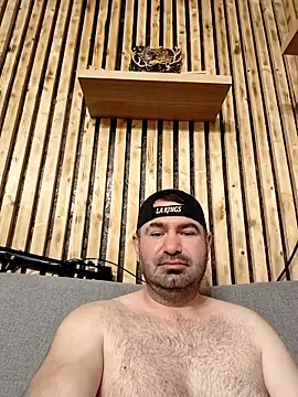 yuyukyler online show from 04/21/26, 06:44