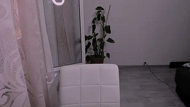 Snapshot of VikaViktoria chatting on 06/09/26, 05:02 VikaViktoria online show from 06/09/26, 05:02