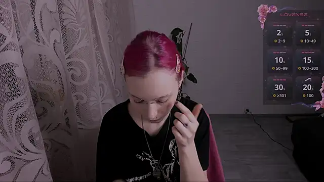 Snapshot of VikaViktoria chatting on 06/29/26, 09:04 VikaViktoria online show from 06/29/26, 09:04