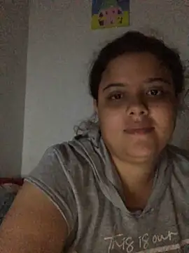 Snapshot of EliVanegas chatting on 05/06/26, 10:04 EliVanegas online show from 05/06/26, 10:04