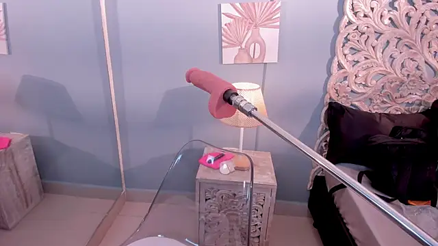Snapshot of Sabrinna_fox chatting on 05/29/26, 07:23 Sabrinna fox online show from 05/29/26, 07:23