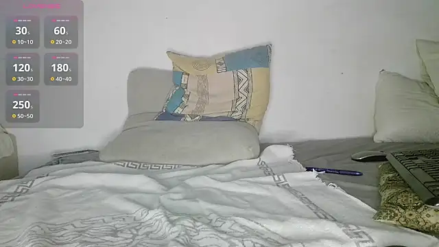 Snapshot of canarito18 chatting on 05/19/26, 01:56 canarito18 online show from 05/19/26, 01:56