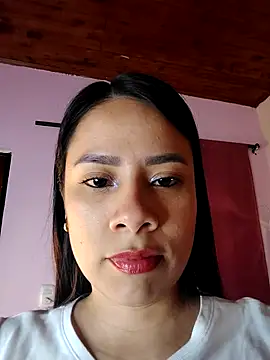 Snapshot of Nicol_Alvarez1 chatting on 04/27/26, 08:51 Nicol Alvarez1 online show from 04/27/26, 08:51