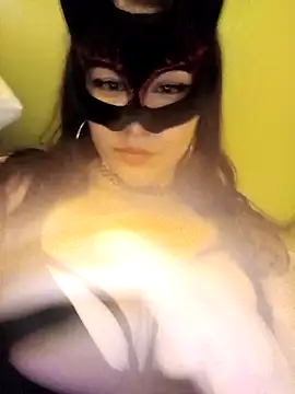 Conejita69n n online show from 05/08/26, 05:24