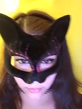 Conejita69n n online show from 05/13/26, 04:21