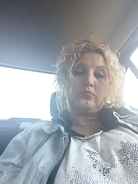 Divineblond online show from 03/09/25, 12:20