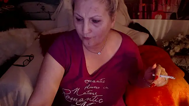 Divineblond online show from 03/13/25, 06:56