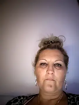 Divineblond online show from 10/13/25, 08:20