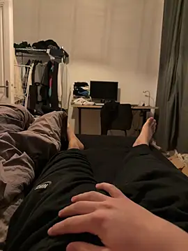 alwayshorny21 online show from 04/26/26, 07:55