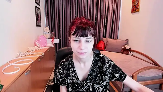 Snapshot of MiniLysii chatting on 05/02/26, 05:34 MiniLysii online show from 05/02/26, 05:34