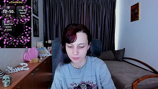 Snapshot of MiniLysii chatting on 07/04/26, 05:57 MiniLysii online show from 07/04/26, 05:57
