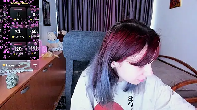Snapshot of MiniLysii chatting on 07/26/26, 05:59 MiniLysii online show from 07/26/26, 05:59