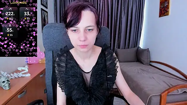 Snapshot of MiniLysii chatting on 07/31/26, 05:51 MiniLysii online show from 07/31/26, 05:51