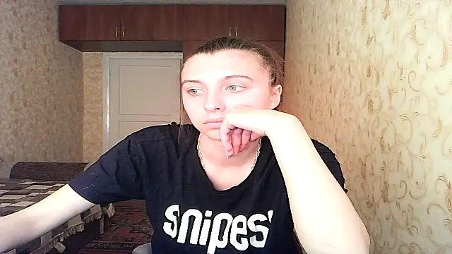 Snapshot of MilaShka29 chatting on 05/08/26, 09:14 MilaShka29 online show from 05/08/26, 09:14