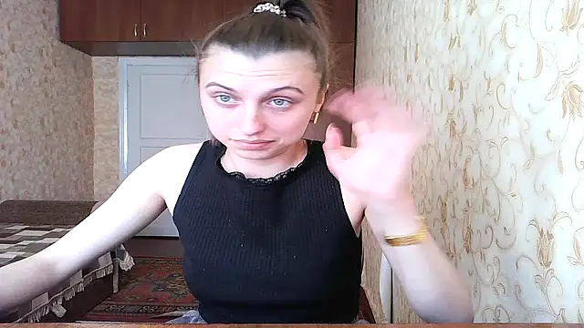 Snapshot of MilaShka29 chatting on 05/11/26, 07:03 MilaShka29 online show from 05/11/26, 07:03