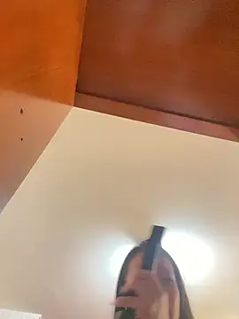 SamiiContreras  online show from 07/02/26, 11:05