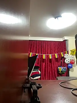 SamiiContreras  online show from 07/08/26, 11:04