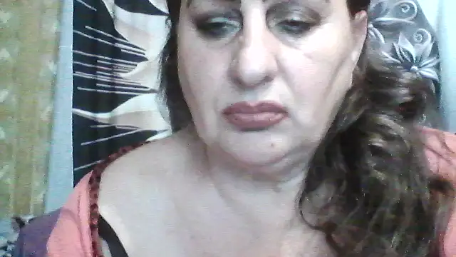 Snapshot of LoaqLovew chatting on 06/13/26, 10:24 LoaqLovew online show from 06/13/26, 10:24